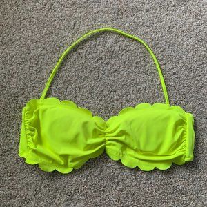 victoria’s secret pink scalloped bikini top 🪩 large
